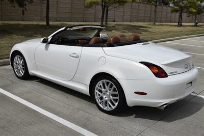 2005 Lexus SC 430 CONVERTIBLE NAV HTD STS HWY MILES CLEAN   - Photo 17 - Stafford, TX 77477