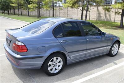2003 BMW 325i PREM PKG S/ROOF 45K ORIG MILES NEW TRADE IN   - Photo 14 - Stafford, TX 77477