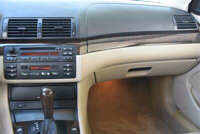 2003 BMW 325i PREM PKG S/ROOF 45K ORIG MILES NEW TRADE IN   - Photo 26 - Stafford, TX 77477