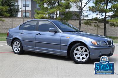 2003 BMW 325i Sedan