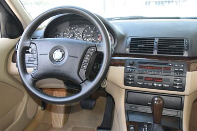 2003 BMW 325i PREM PKG S/ROOF 45K ORIG MILES NEW TRADE IN   - Photo 25 - Stafford, TX 77477