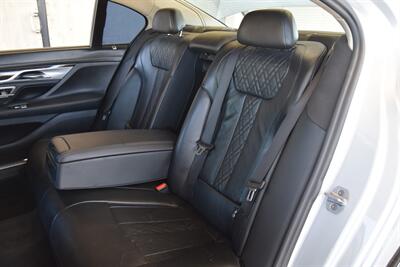 2017 BMW 750i SPORTS/PREM PKG $103K MSRP LOADED NEW TRADE   - Photo 38 - Stafford, TX 77477