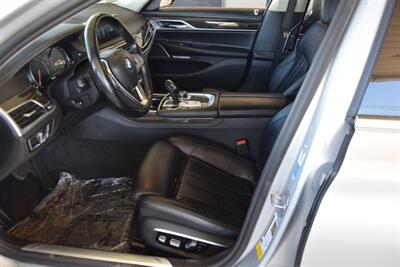 2017 BMW 750i SPORTS/PREM PKG $103K MSRP LOADED NEW TRADE   - Photo 30 - Stafford, TX 77477