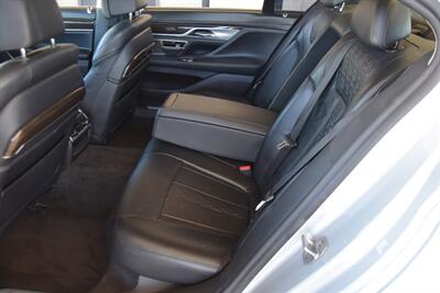 2017 BMW 750i SPORTS/PREM PKG $103K MSRP LOADED NEW TRADE   - Photo 36 - Stafford, TX 77477