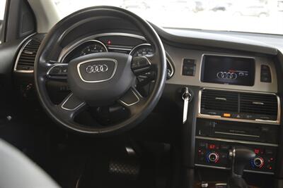 2015 Audi Q7 3.0T quattro Premium Plus   - Photo 24 - Stafford, TX 77477