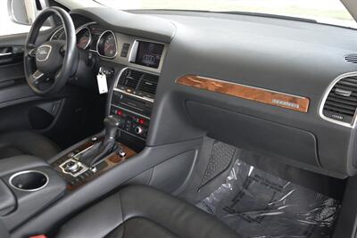 2015 Audi Q7 3.0T quattro Premium Plus   - Photo 29 - Stafford, TX 77477