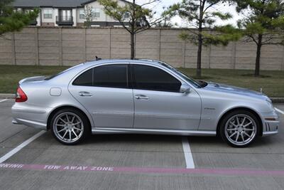 2008 Mercedes-Benz E 63 AMG TOP LOADED NAV ROOF LOW MILES NEW TRADE   - Photo 13 - Stafford, TX 77477