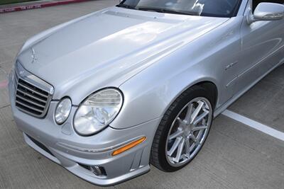 2008 Mercedes-Benz E 63 AMG TOP LOADED NAV ROOF LOW MILES NEW TRADE   - Photo 9 - Stafford, TX 77477