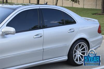 2008 Mercedes-Benz E 63 AMG TOP LOADED NAV ROOF LOW MILES NEW TRADE   - Photo 8 - Stafford, TX 77477