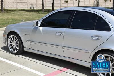 2008 Mercedes-Benz E 63 AMG TOP LOADED NAV ROOF LOW MILES NEW TRADE   - Photo 19 - Stafford, TX 77477