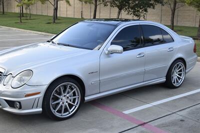 2008 Mercedes-Benz E 63 AMG TOP LOADED NAV ROOF LOW MILES NEW TRADE   - Photo 6 - Stafford, TX 77477