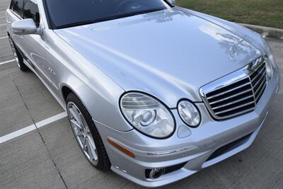 2008 Mercedes-Benz E 63 AMG TOP LOADED NAV ROOF LOW MILES NEW TRADE   - Photo 10 - Stafford, TX 77477