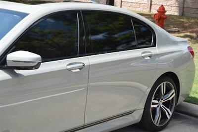 2018 BMW 750i $123K MSRP EXEC PKG PREM/SPTS FRESH TRADE IN   - Photo 9 - Stafford, TX 77477