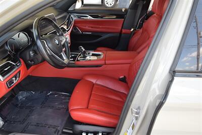 2018 BMW 750i $123K MSRP EXEC PKG PREM/SPTS FRESH TRADE IN   - Photo 30 - Stafford, TX 77477