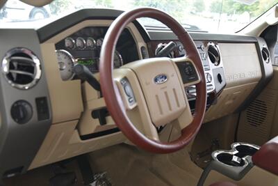2008 Ford F-250 SUPER DUTY KING RANCH   - Photo 28 - Stafford, TX 77477