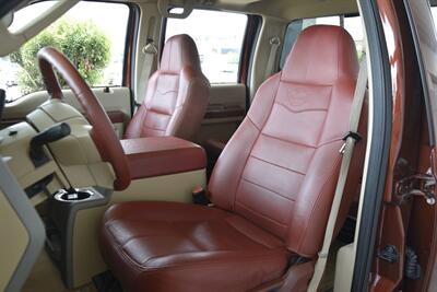 2008 Ford F-250 SUPER DUTY KING RANCH   - Photo 26 - Stafford, TX 77477