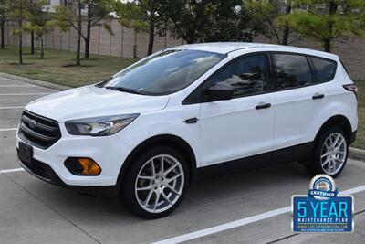 2018 Ford Escape S 44K LOW MILES BK/CAM CLEAN NEW CAR TRADE   - Photo 5 - Stafford, TX 77477