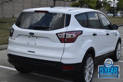 2018 Ford Escape S 44K LOW MILES BK/CAM CLEAN NEW CAR TRADE   - Photo 15 - Stafford, TX 77477