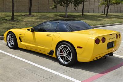 2002 Chevrolet Corvette Z06 52K LOW MILES MILLENNIUM YELLOW/BLK CHRM WHLS   - Photo 15 - Stafford, TX 77477