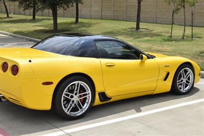 2002 Chevrolet Corvette Z06 52K LOW MILES MILLENNIUM YELLOW/BLK CHRM WHLS   - Photo 18 - Stafford, TX 77477