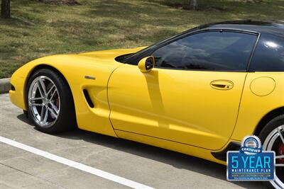 2002 Chevrolet Corvette Z06 52K LOW MILES MILLENNIUM YELLOW/BLK CHRM WHLS   - Photo 19 - Stafford, TX 77477