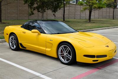 2002 Chevrolet Corvette Z06 52K LOW MILES MILLENNIUM YELLOW/BLK CHRM WHLS   - Photo 4 - Stafford, TX 77477