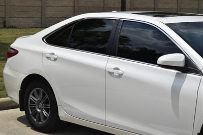 2016 Toyota Camry XSE V6 LOADED NEW TRADE IN HWY MILES VERY CLEAN   - Photo 8 - Stafford, TX 77477