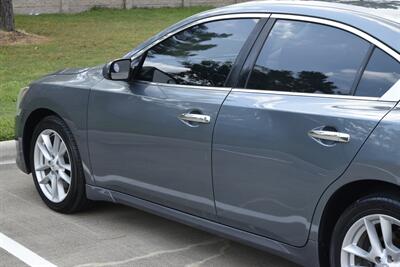 2011 Nissan Maxima 3.5 S   - Photo 4 - Stafford, TX 77477