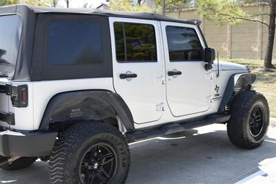 2010 Jeep Wrangler UNLIMITED SPORT 4X4 6SPD MANUAL WINCH LIFTED NICE   - Photo 19 - Stafford, TX 77477