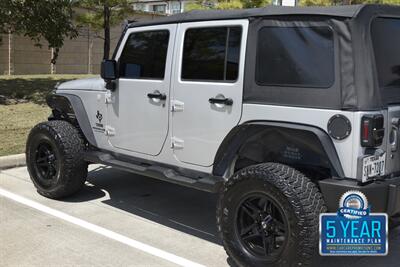 2010 Jeep Wrangler UNLIMITED SPORT 4X4 6SPD MANUAL WINCH LIFTED NICE   - Photo 18 - Stafford, TX 77477