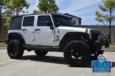 2010 Jeep Wrangler UNLIMITED SPORT 4X4 6SPD MANUAL WINCH LIFTED NICE   - Photo 1 - Stafford, TX 77477