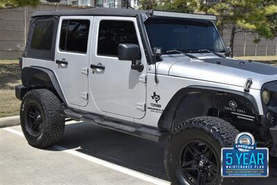 2010 Jeep Wrangler UNLIMITED SPORT 4X4 6SPD MANUAL WINCH LIFTED NICE   - Photo 6 - Stafford, TX 77477