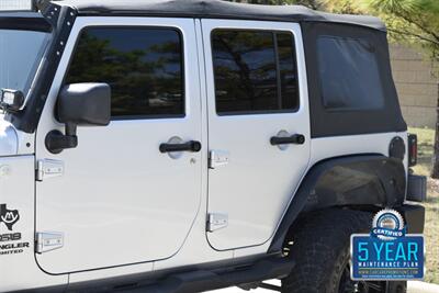 2010 Jeep Wrangler UNLIMITED SPORT 4X4 6SPD MANUAL WINCH LIFTED NICE   - Photo 9 - Stafford, TX 77477