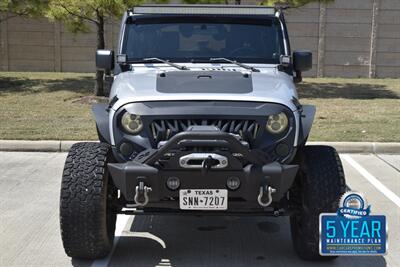 2010 Jeep Wrangler UNLIMITED SPORT 4X4 6SPD MANUAL WINCH LIFTED NICE   - Photo 2 - Stafford, TX 77477