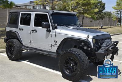 2010 Jeep Wrangler UNLIMITED SPORT 4X4 6SPD MANUAL WINCH LIFTED NICE   - Photo 4 - Stafford, TX 77477