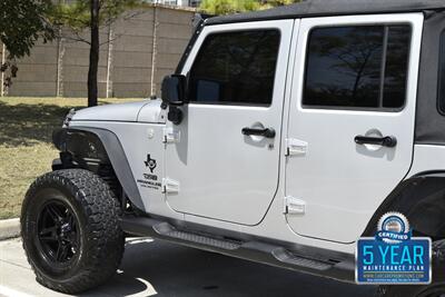 2010 Jeep Wrangler UNLIMITED SPORT 4X4 6SPD MANUAL WINCH LIFTED NICE   - Photo 20 - Stafford, TX 77477