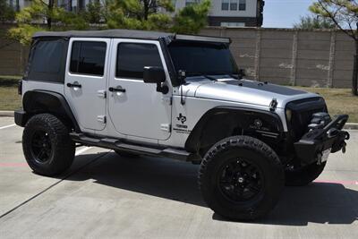 2010 Jeep Wrangler UNLIMITED SPORT 4X4 6SPD MANUAL WINCH LIFTED NICE   - Photo 25 - Stafford, TX 77477