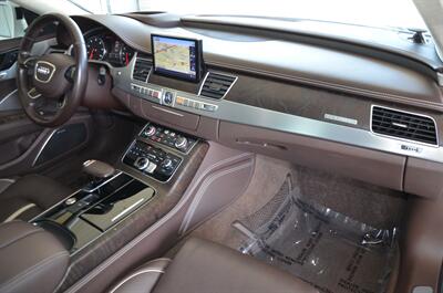 2015 Audi A8 L 4.0T QUATTRO $118K  MSRP NAV BK/CAM PANO SPTS SUSP   - Photo 36 - Stafford, TX 77477