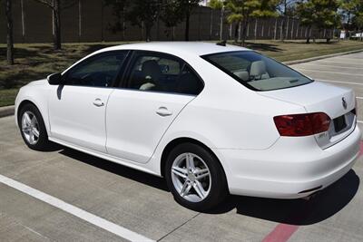 2014 Volkswagen Jetta TDI LOADED LTHR HTD SEATS PREM WHLS 35+MPG   - Photo 16 - Stafford, TX 77477