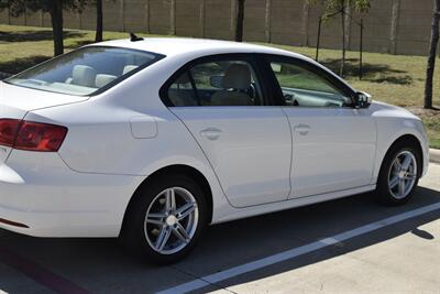 2014 Volkswagen Jetta TDI LOADED LTHR HTD SEATS PREM WHLS 35+MPG   - Photo 19 - Stafford, TX 77477