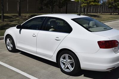 2014 Volkswagen Jetta TDI LOADED LTHR HTD SEATS PREM WHLS 35+MPG   - Photo 18 - Stafford, TX 77477