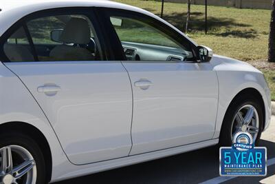 2014 Volkswagen Jetta TDI LOADED LTHR HTD SEATS PREM WHLS 35+MPG   - Photo 21 - Stafford, TX 77477