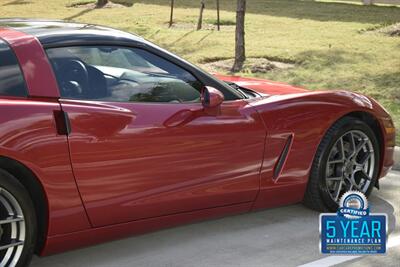 2005 Chevrolet Corvette COUPE AUTOMATIC GLASS TOP 37K LOW MILES IMMACULATE   - Photo 21 - Stafford, TX 77477