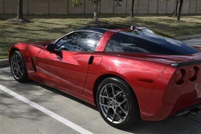 2005 Chevrolet Corvette COUPE AUTOMATIC GLASS TOP 37K LOW MILES IMMACULATE   - Photo 18 - Stafford, TX 77477