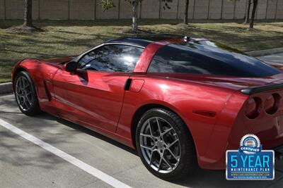 2005 Chevrolet Corvette COUPE AUTOMATIC GLASS TOP 37K LOW MILES IMMACULATE   - Photo 18 - Stafford, TX 77477