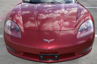 2005 Chevrolet Corvette COUPE AUTOMATIC GLASS TOP 37K LOW MILES IMMACULATE   - Photo 12 - Stafford, TX 77477