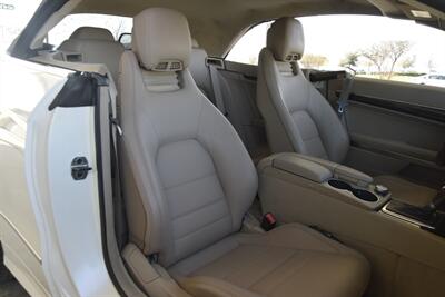 2013 Mercedes-Benz E 550 CONVERTIBLE 73K MILES NV BK/CAM FRESH TRADE   - Photo 30 - Stafford, TX 77477