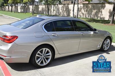2016 BMW 750i NAV BK/CAM EXEC PKG PREM/SPTS FRESH TRADE IN   - Photo 16 - Stafford, TX 77477