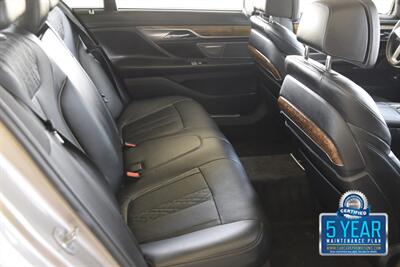 2016 BMW 750i NAV BK/CAM EXEC PKG PREM/SPTS FRESH TRADE IN   - Photo 37 - Stafford, TX 77477