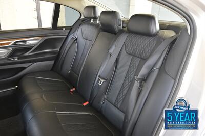 2016 BMW 750i NAV BK/CAM EXEC PKG PREM/SPTS FRESH TRADE IN   - Photo 38 - Stafford, TX 77477
